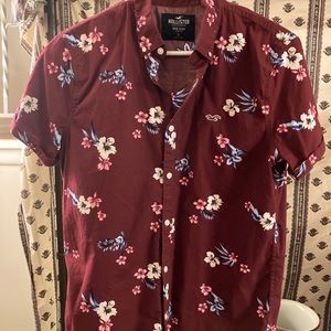 Hollister Short Sleeve Button-Down